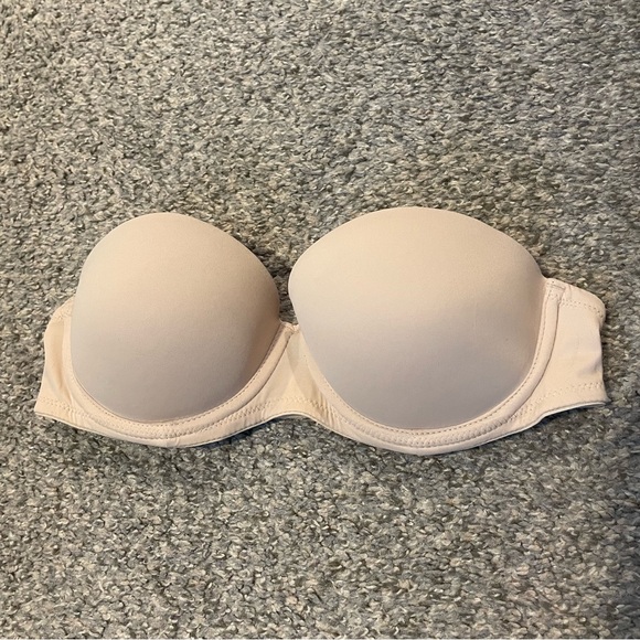 PINK Victoria's Secret Other - PINK Victoria's Secret Nude Staples Bra 32B